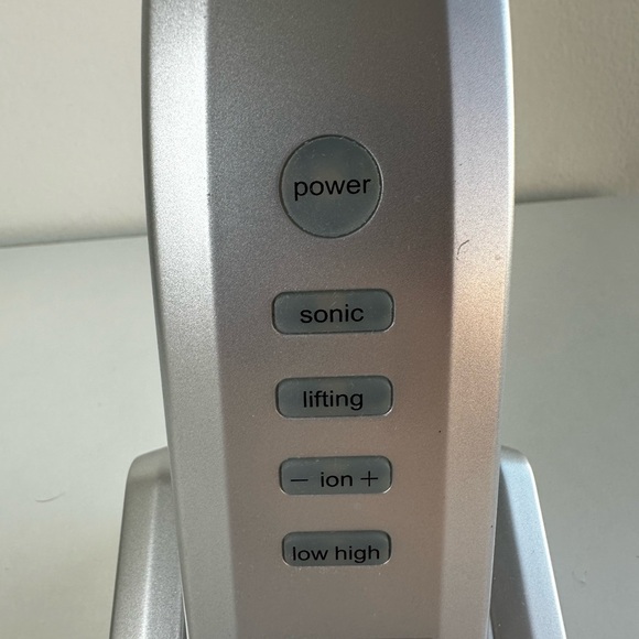 Skin scrubber professional with lifting mode - Picture 4 of 5